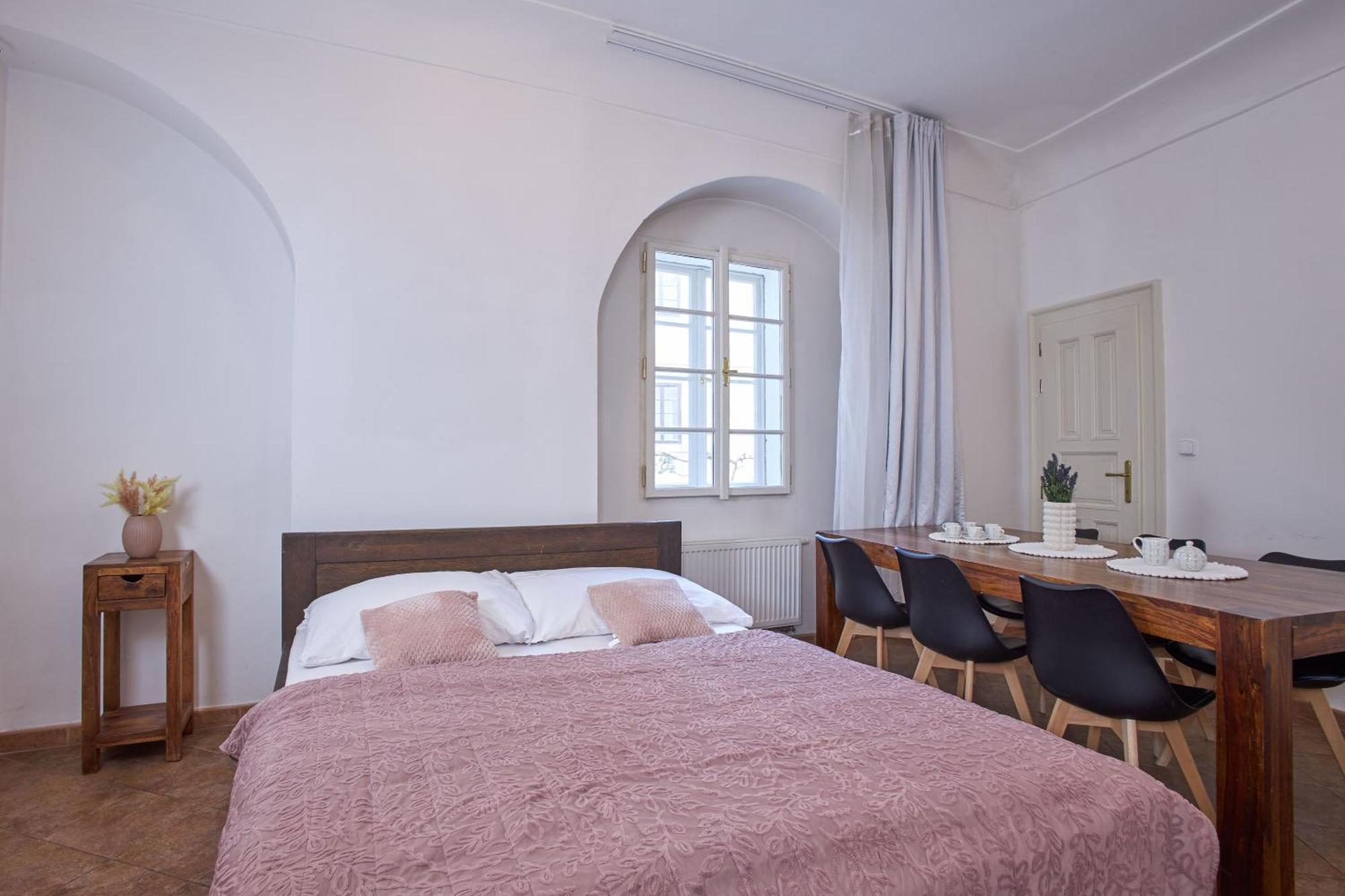 Charles Bridge Suites Praga Exterior foto